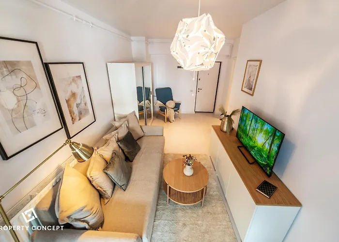 1012 布加勒斯特