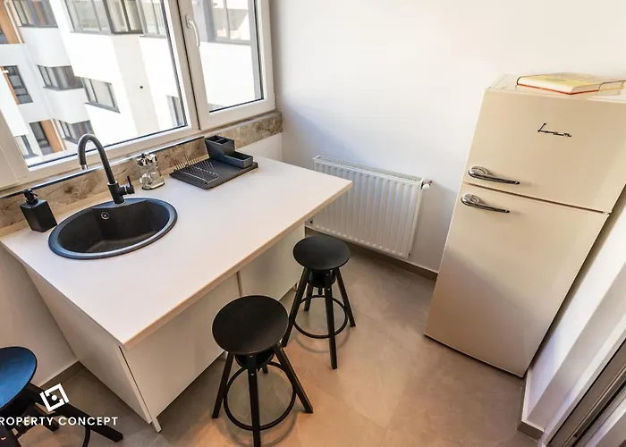 Apartment 1012